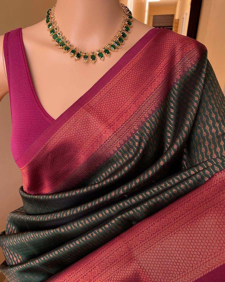 Presenting Enchanting Yet Breathable Organic Banarasi Sarees For Intimate And Big Fat Indian Weddings, That Are Light On Your Skin And Uplift Your Wedding Shenanigans