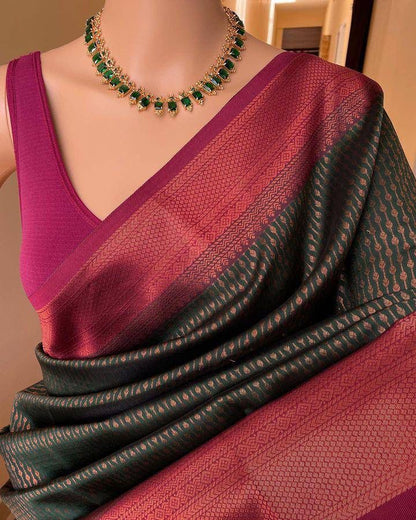 Presenting Enchanting Yet Breathable Organic Banarasi Sarees For Intimate And Big Fat Indian Weddings, That Are Light On Your Skin And Uplift Your Wedding Shenanigans